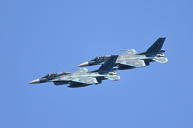 航空自衛隊 松島基地 F-2 ガラス製 ペーパーウエイト JASDF $-