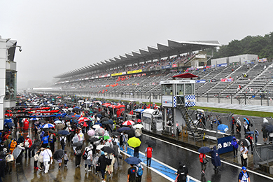 Race Day Report : 第4戦 決勝日レポート Part1 | SUPER GT OFFICIAL 