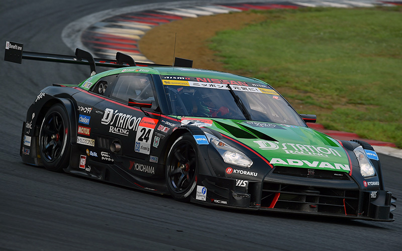 Sasaki Drives on Persistently to Victory! Come-from-behind win for the D'station ADVAN GT-Rの画像