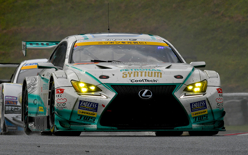 Rd. 6 GT300 Race: Fast charge in the closing stages gives SYNTIUM LMcorsa RC F GT3a come-from-behind victory!の画像