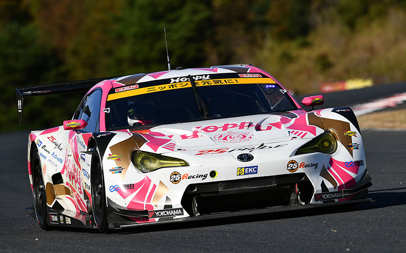 HOPPY 86 MC takes GT300 class pole for second year in a rowの画像