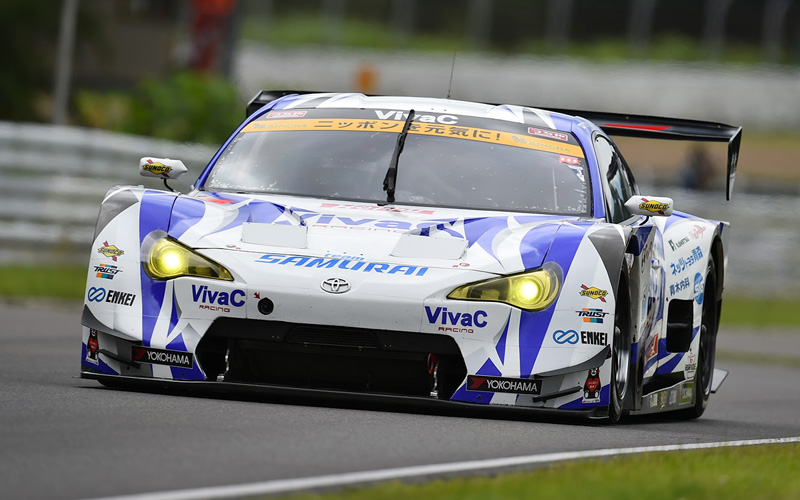 GT300 class brings first pole position for Matsui in the VivaC 86 MC!の画像