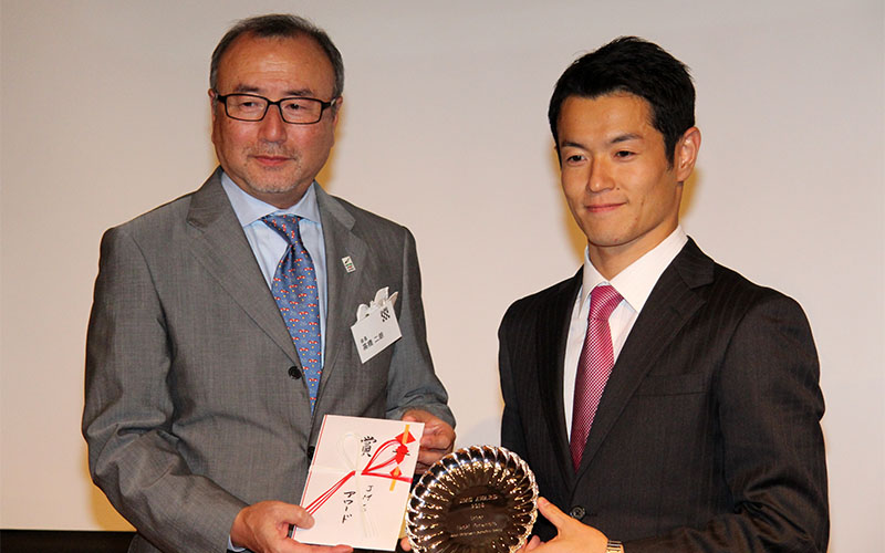 2018年GT500王者の山本尚貴が日本モータースポーツ記者会のJMSアワードを受賞の画像