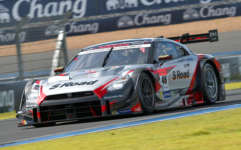 S Road MOLA GT-R shows its strength taking first win in three years!の画像