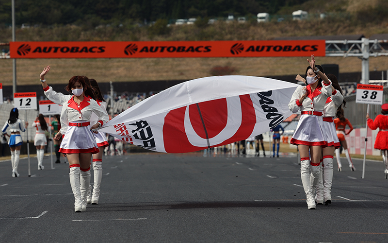 7/16-17にSUPER GT EXPERIENCE in スーパーオートバックス大野城御笠川店を開催！の画像