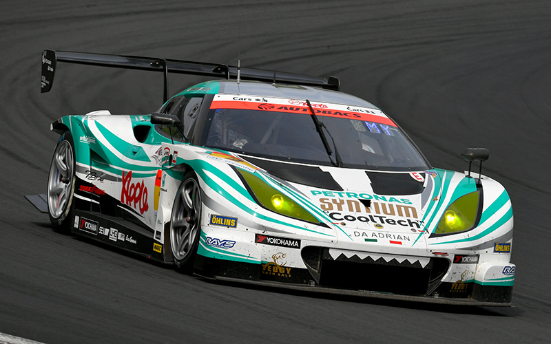 GT300: SYNTIUM・Apple・LOTUS runs from 3rd on grid to first victory in 10 years!の画像