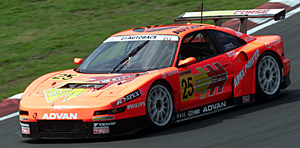 MOMOCORSE APEX MR2