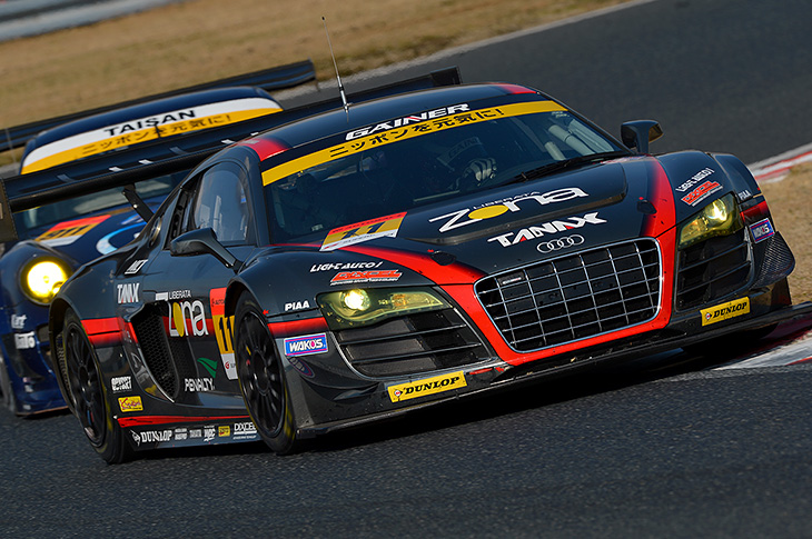 激走でアウディR8初優勝! GAINER DIXCEL R8 LMSが逆転でデビューウイン