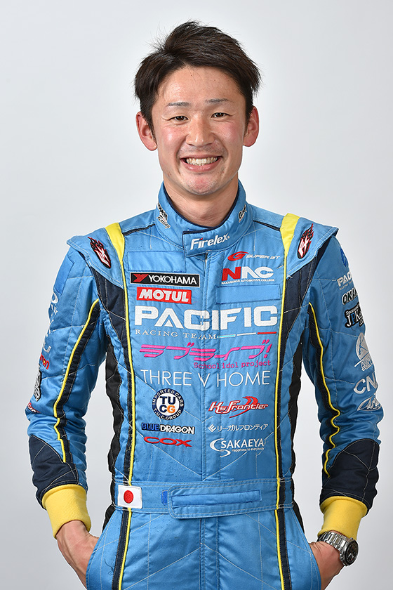 東  徹次郎