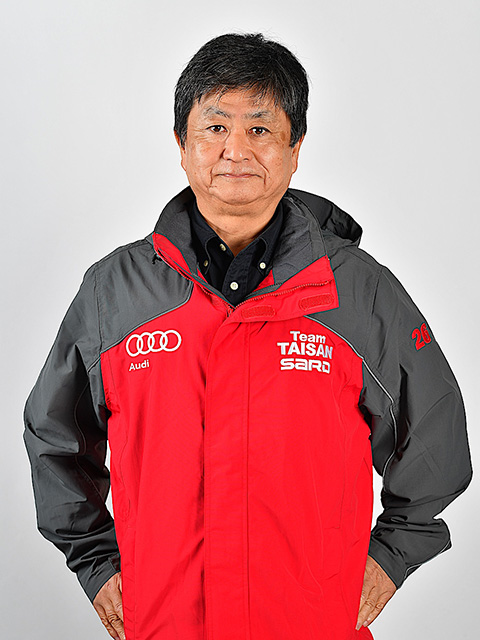 山根　健