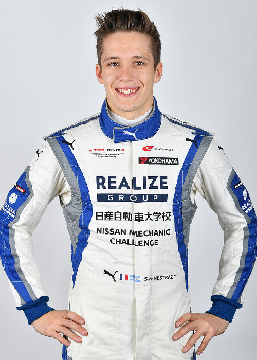 サッシャ・フェネストラズ