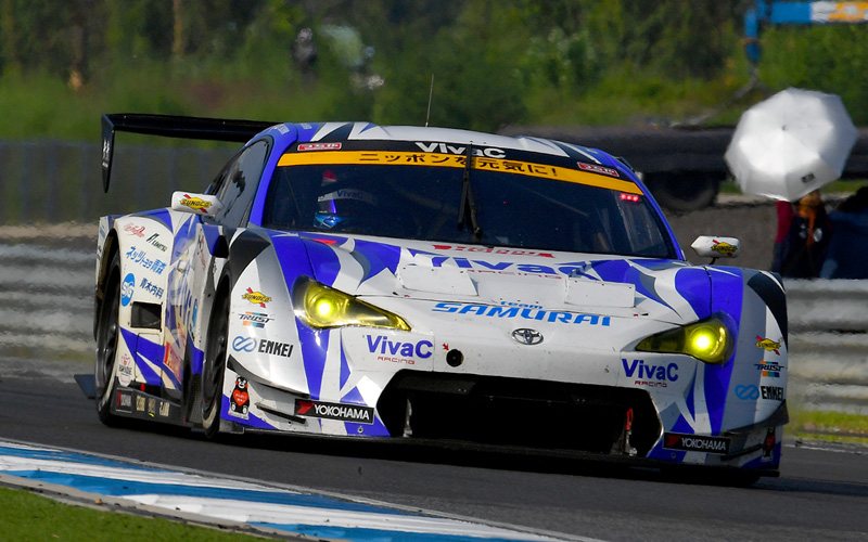 In GT300, VivaC 86 MC Wins for the First Time That Season