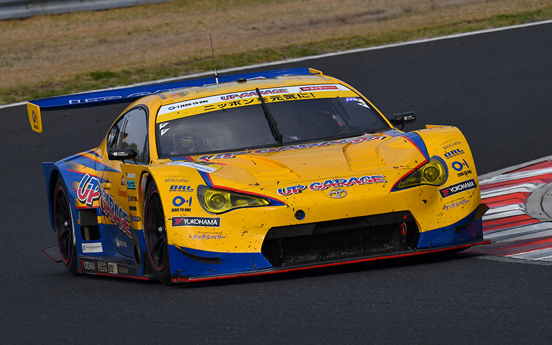 GT300 class victory goes to UPGARAGE 86 MC for the first time
