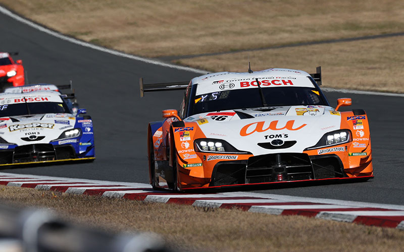 Rd. 8 Race　GT500: au TOM'S GR Supra digs deep for the win and comes from behind to take title as well! STANLEY NSX-GT taken down by misfortune