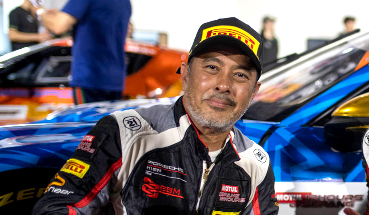 Adrian D Silva